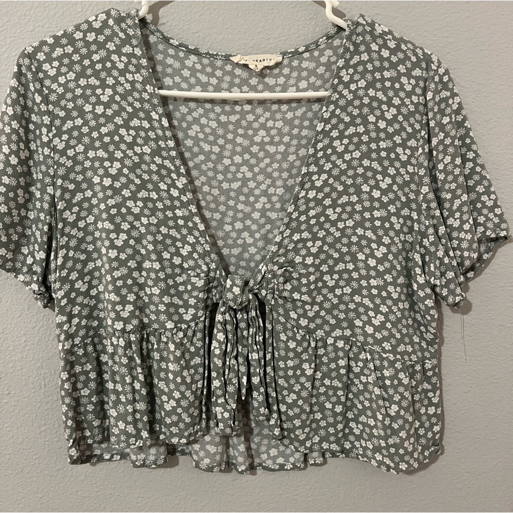 PacSun green floral top